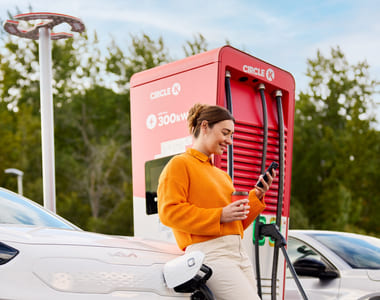 Med Circle K får bedriften én samlet ladeløsning for hele bilparken