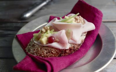 Kalkunsmørbrød á la Waldorf