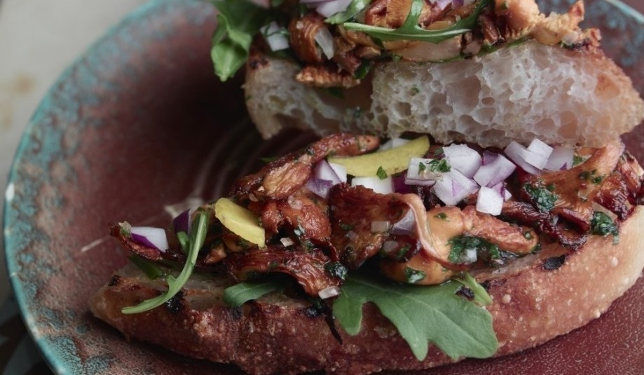 oppskrift på Soppsmørbrød på grillet focaccia