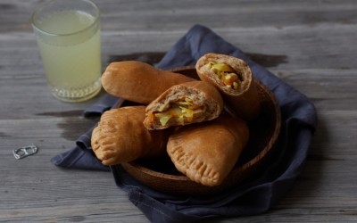 oppskrift på Piroger med kål, gulrot og egg