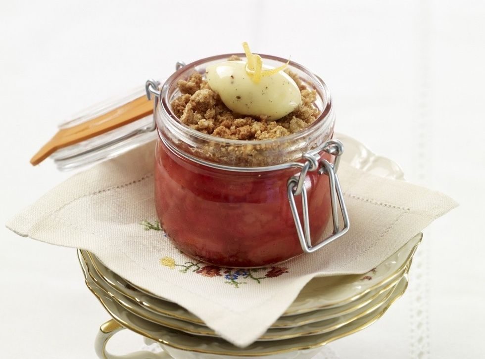 oppskrift på Rabarbra crumble