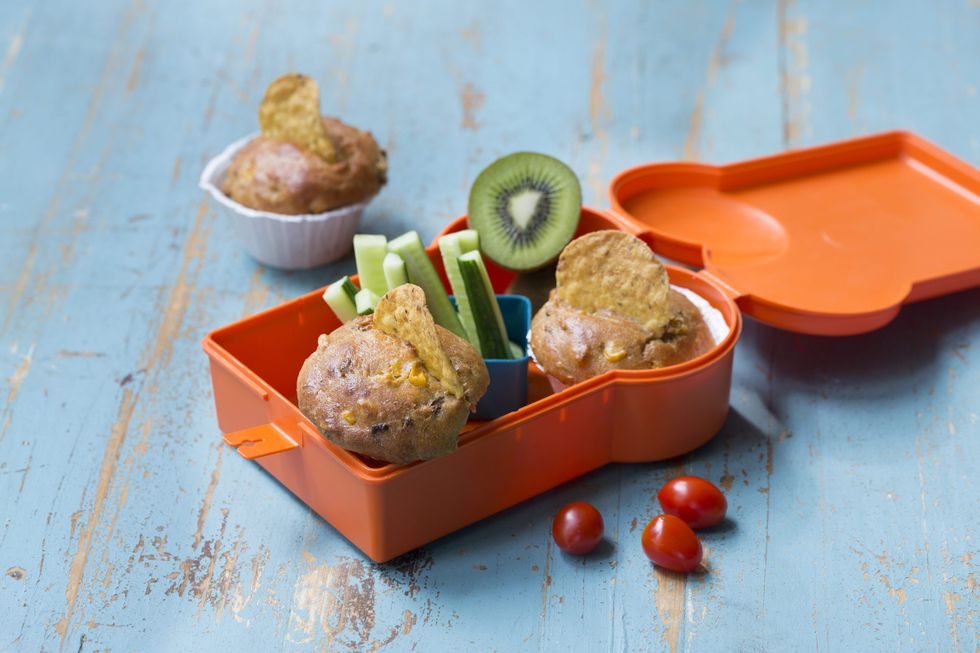 Mat til hjemmeeksamen: Tacomuffins, agurk og kiwi