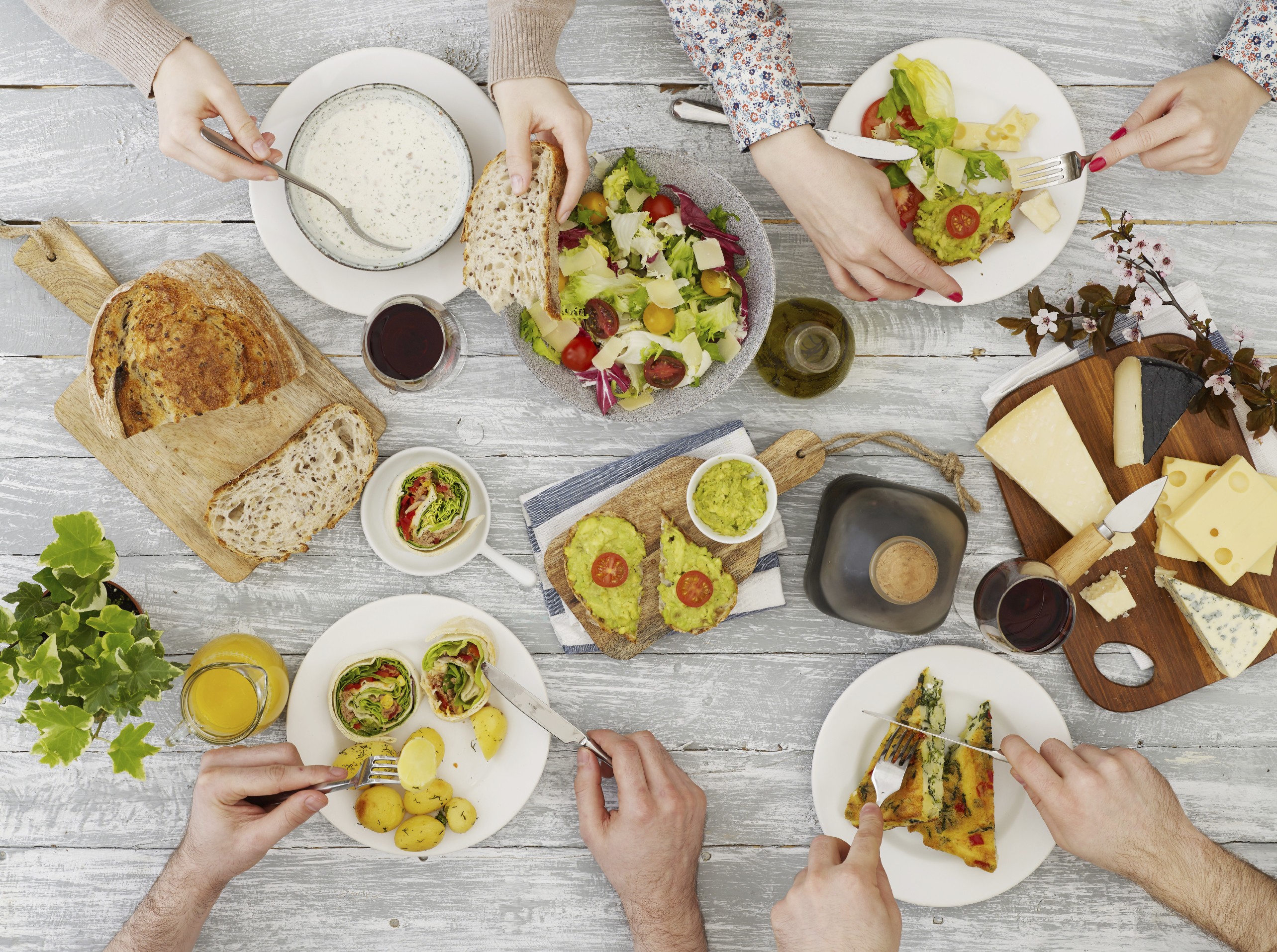 Mat, trivsel, brød, venner, middag
