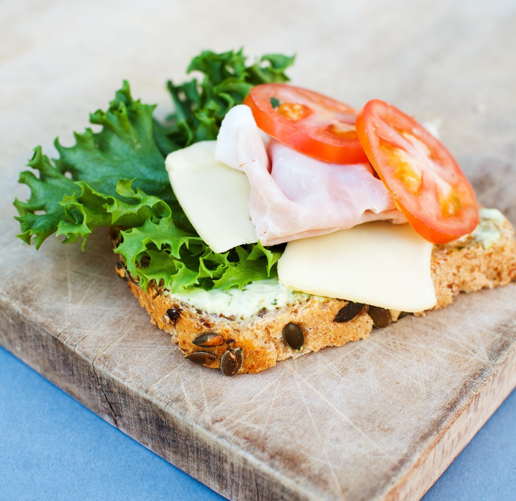 blings med ost og skinke