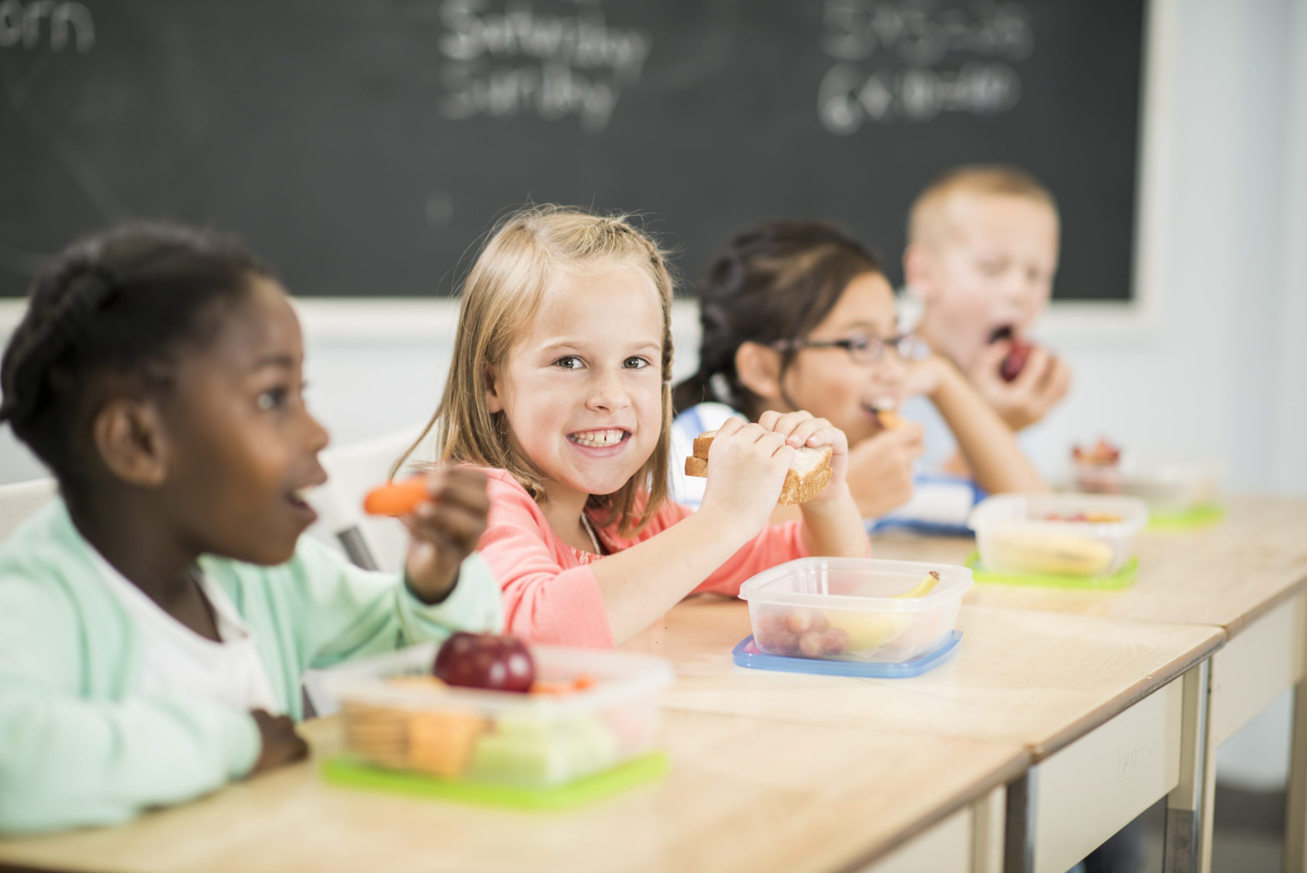 elever spiser matpakker