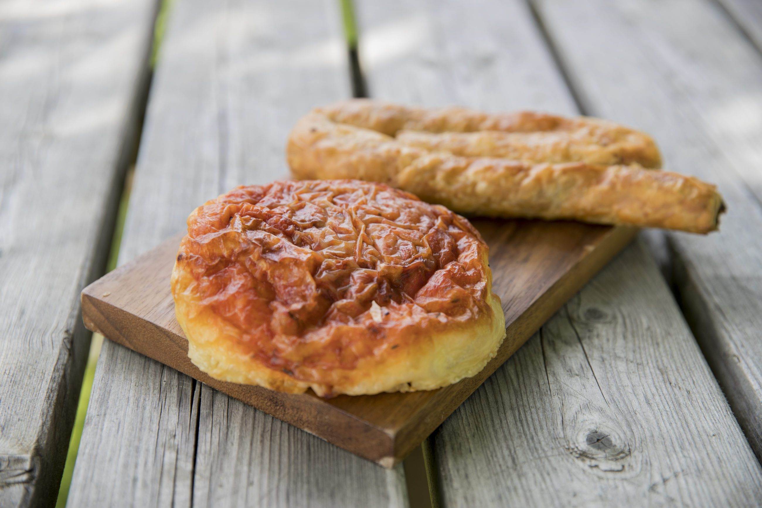 innbakt bôrek og porsjonspizza