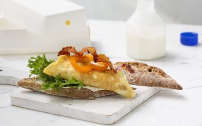 rundstykke med omelett