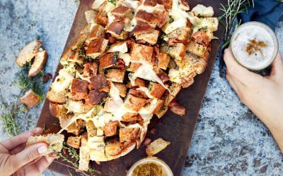 pull-apart brød med ost og skinke