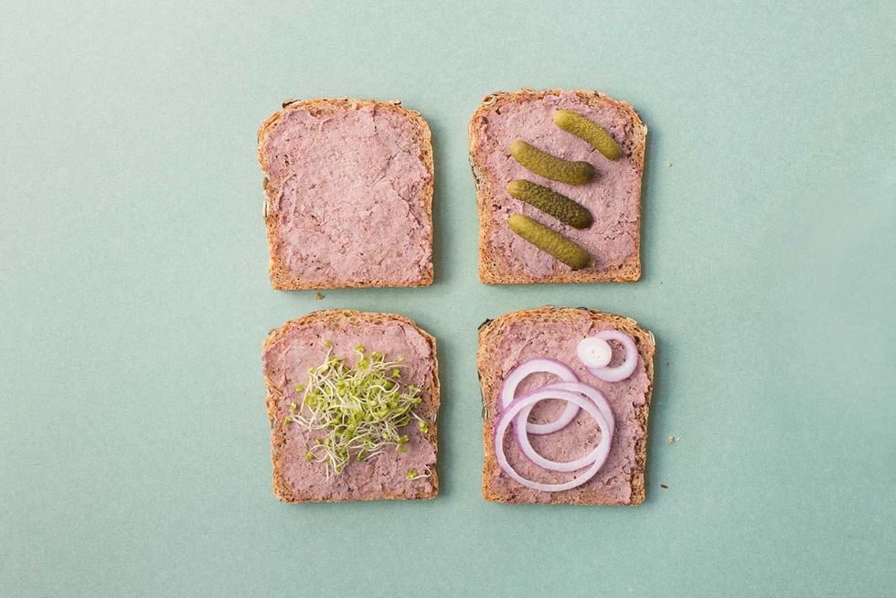 Brødskiver med leverpostei