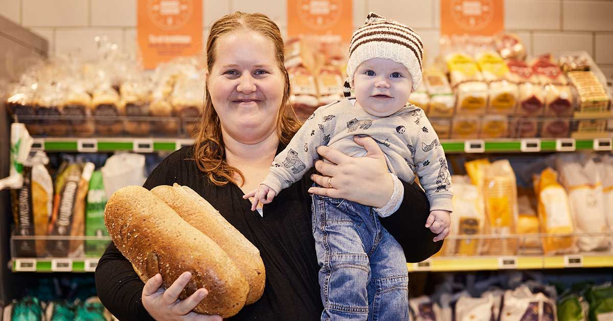 Firebarnsmor fikk full brød-pott • Temaside • Brodogkorn.no
