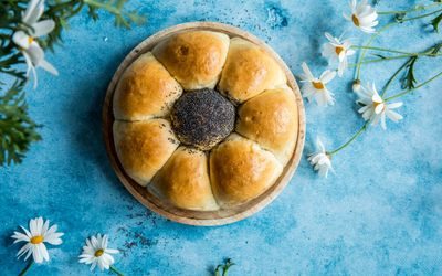 Loffrundstykker formet som en blomst
