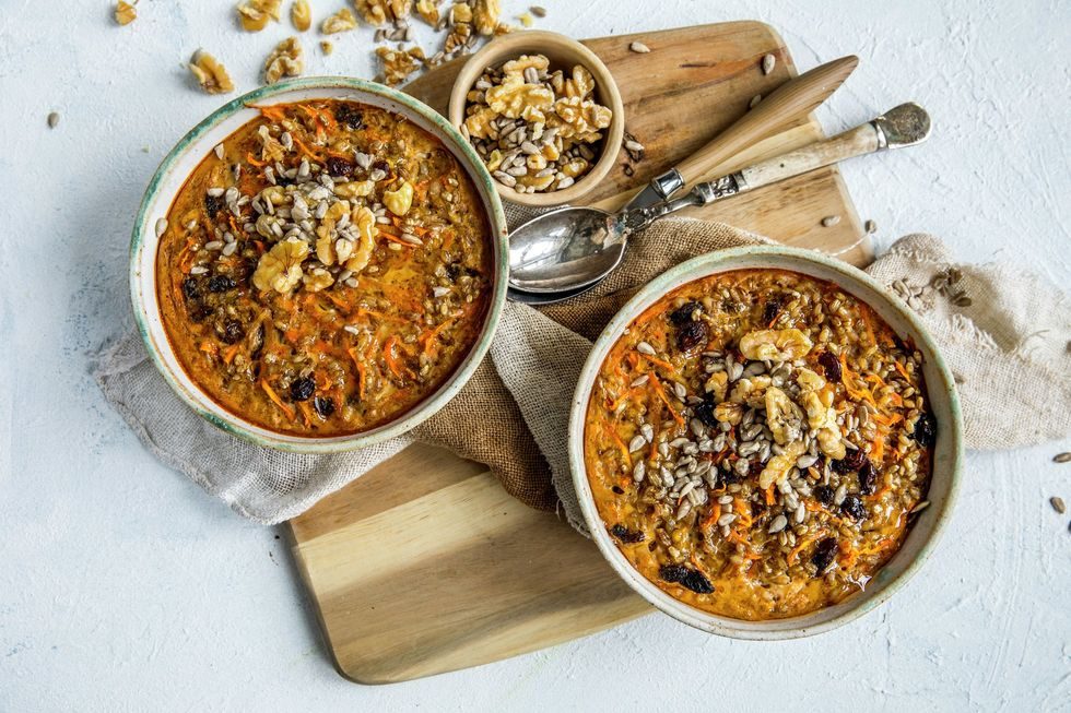 Bakt byggrynsgrøt med gulrot