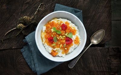 julegrøt av bygg: byggrynskrem med multer