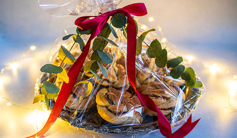 Å kjøpe julebakst hos bakeren bidrar til en stressfri førjulstid