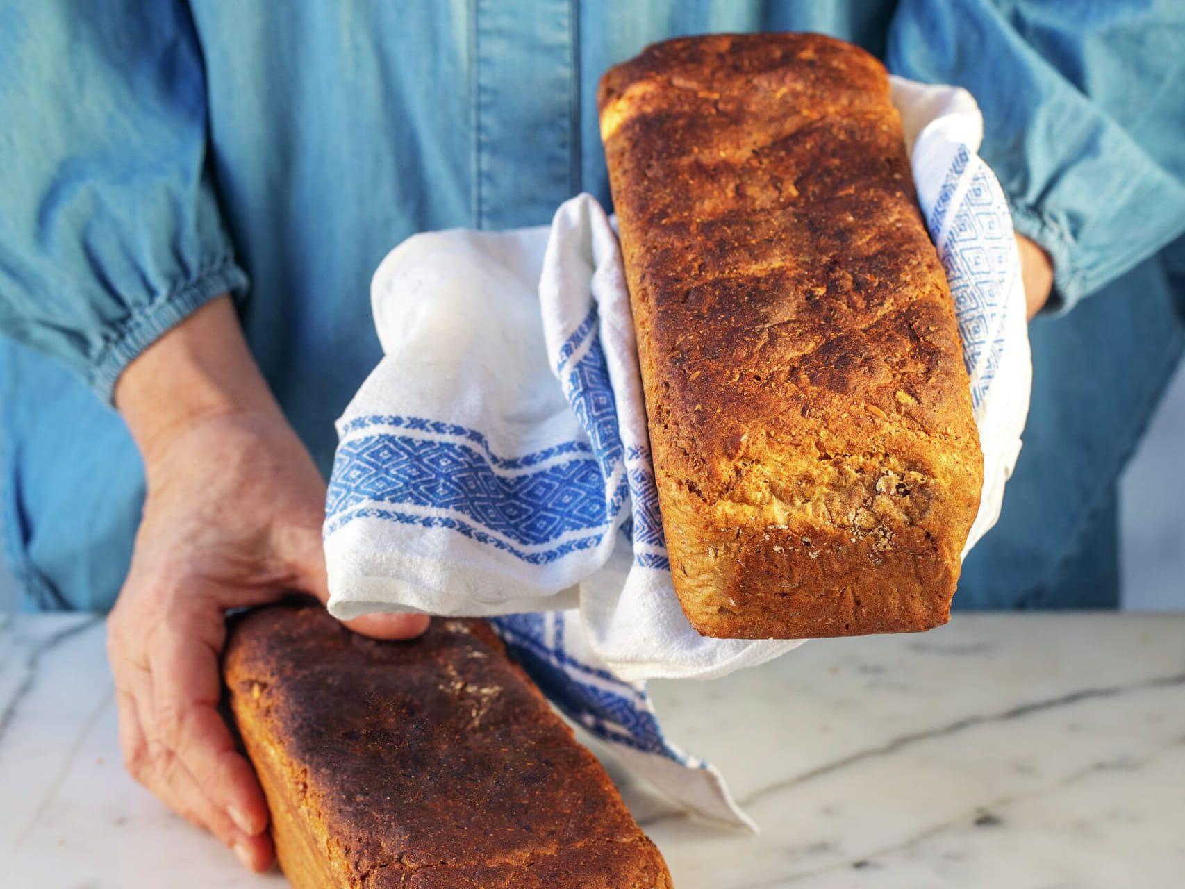 Ekte dansk rugbrød • Oppskrift • Brodogkorn.no