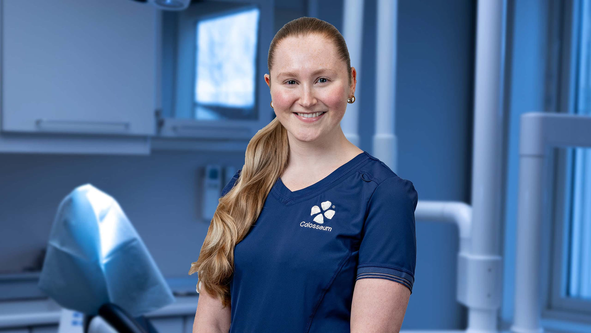 Tannlege Amanda ved klinikken i Asker Tannlege Amanda ved klinikken i Asker