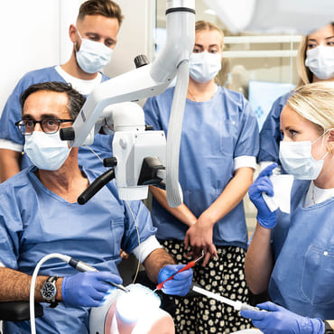 Kurssetting Academy Tannhelsepersonell på kurs hos Colosseum Academy.