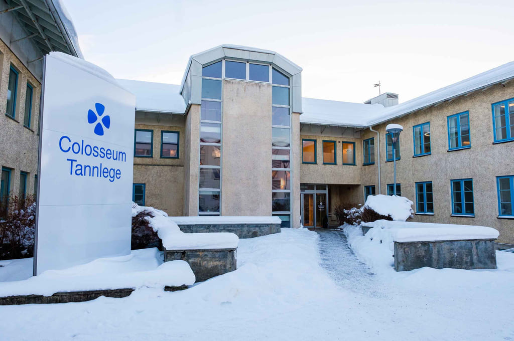 Steinkjer inngangsparti bygg