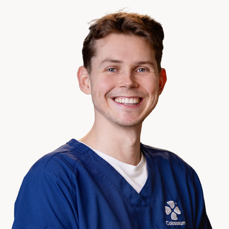 Tannlege Mathias Reiertsen