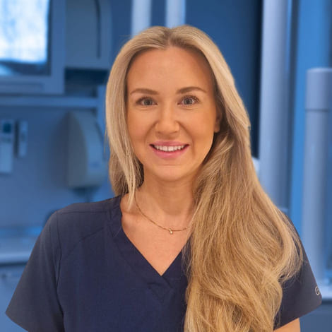 Tannlege Caroline Snekkenes