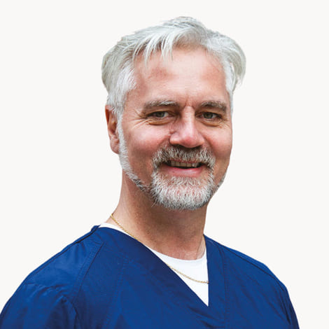 Tannlege Egil Sekkelsten