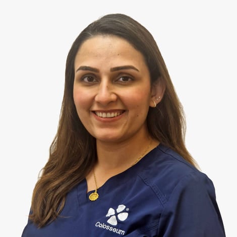 Tannlege Sania Malik