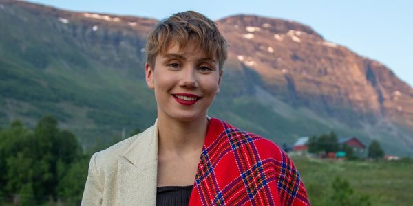 Portrettbilde av Ella Marie Hætta Isaksen