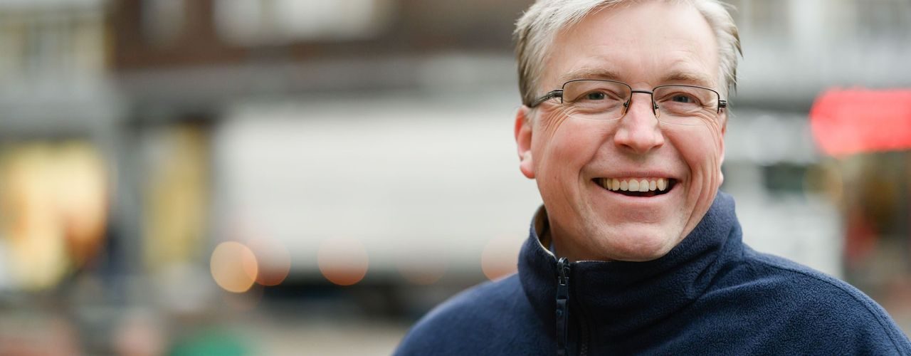 Karriereveileder Reidar Myrvang, portrett utendørs i Oslo