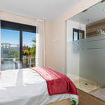 La Zenia Beach - soverom 1 med baderom en suite.
