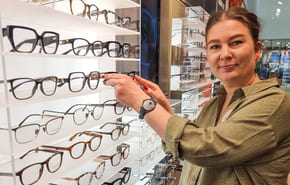 Ida Lutnæs Nordnes jobber i Synsam.