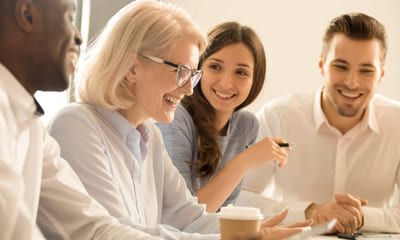 Kollegaer som har det gøy.