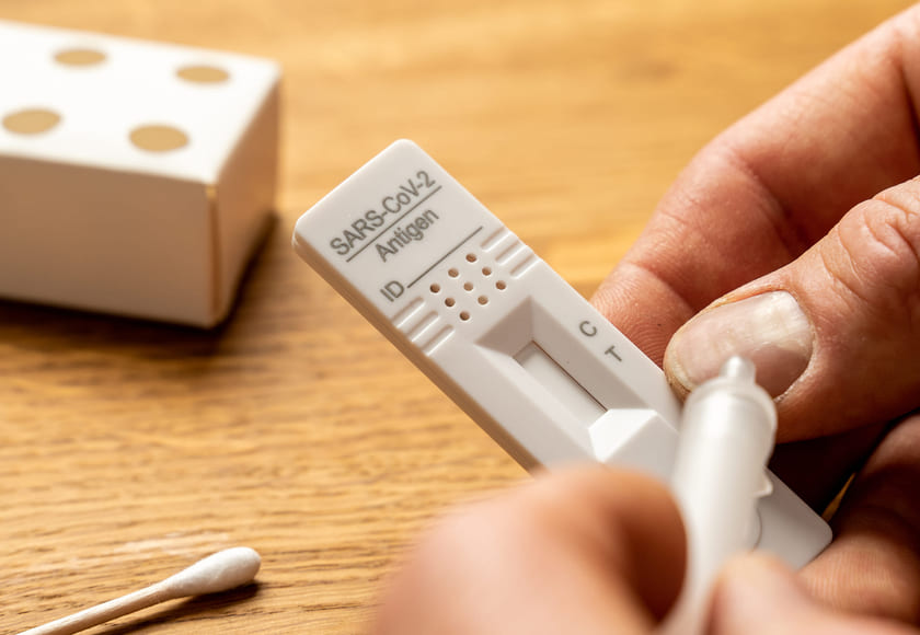 Illustrasjonsbilde av en hjemmetest for korona. Foto: iStock