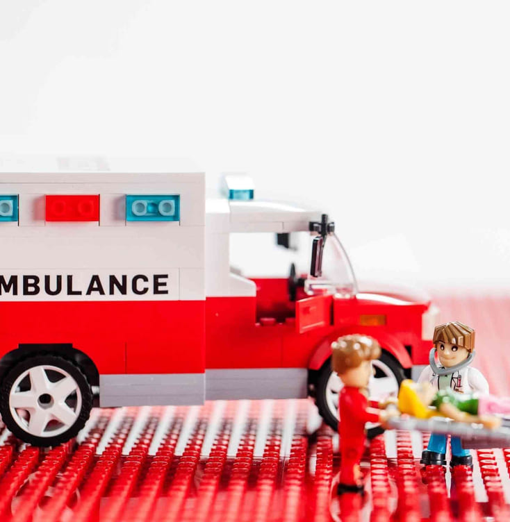 sykebil illustrerer Santander SAFE låneforsikring kan lønne seg om du blir langvarig syk eller mister jobben.