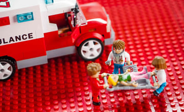 Santander Safe låneforsikring - illustrasjon på at det er bra å ha om man blir syk eller arbeidsledig