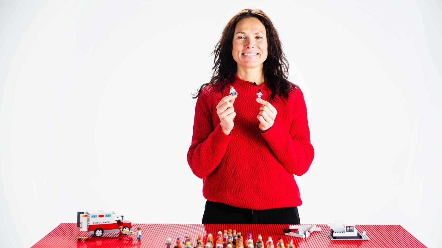 En kvinne forklarer hvordan tegne låneforsikring hos Santander SAFE