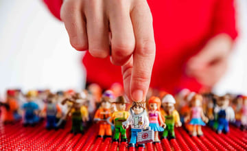 mistet jobben eller sykemeldt - illlustrasjon