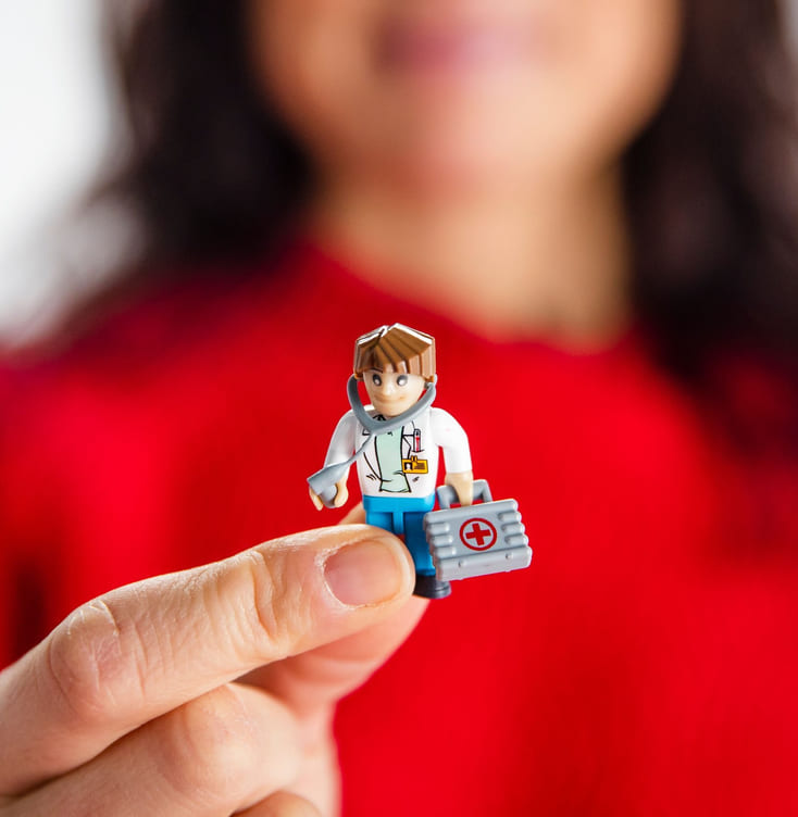 sykemelding og penger, illustrasjonsbilde