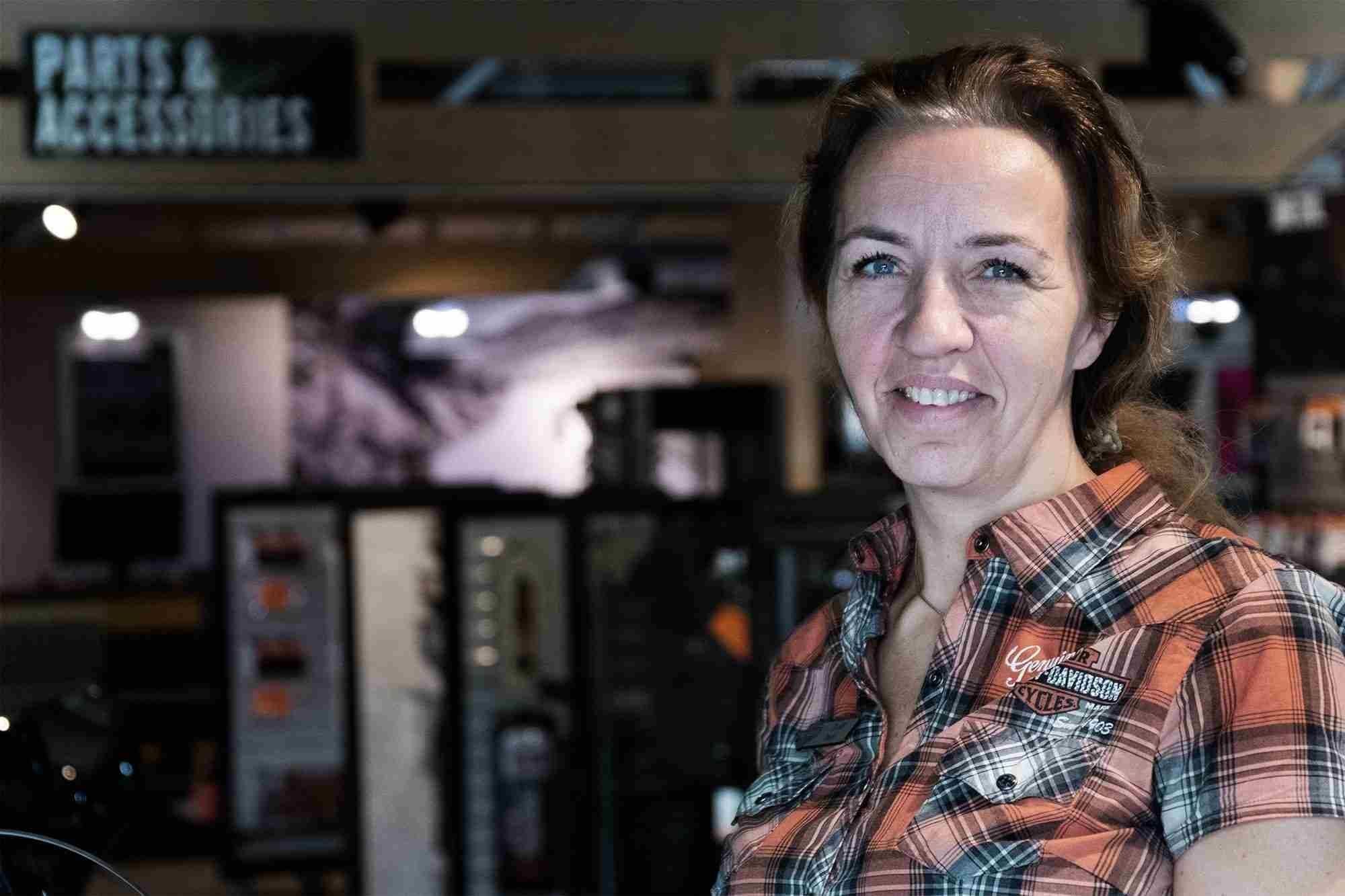 Torill Dahl, forhandler av Harley Davidson-motorsykler