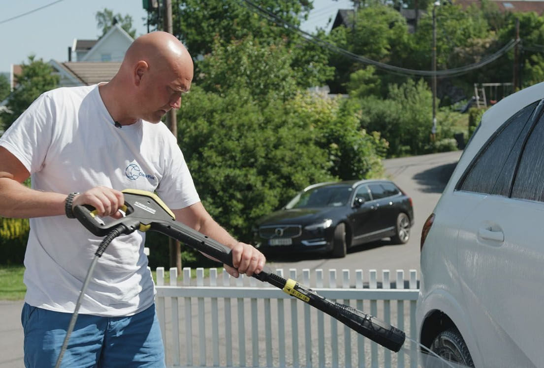 Slik gjør du bilen hydrofobisk