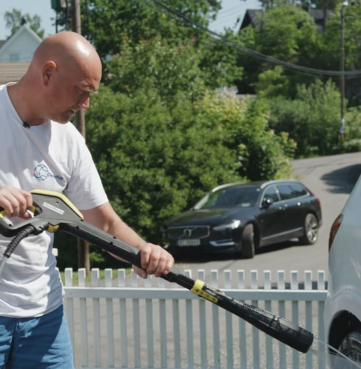 Slik gjør du bilen hydrofobisk