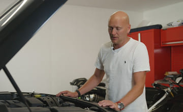 Slik vasker du motoren